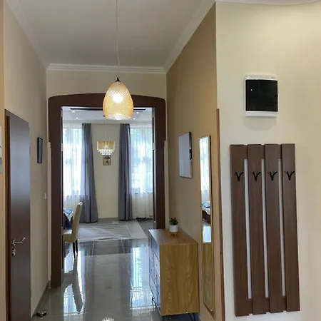 Kovacs Apartmanhaz *