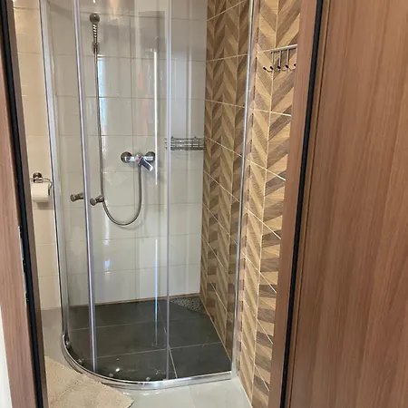 Kovacs Apartmanhaz 아파트
