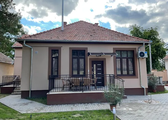 דירה Kovacs Apartmanhaz *
